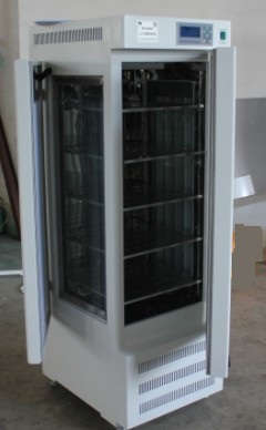 MGC-300BP可编程光照培养箱
